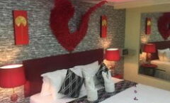 Fong Kaew and Baan Nang Fa Guesthouse